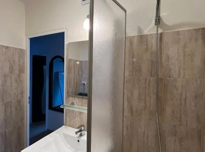 Orientarium Zoo Atlas Arena Retkinia District Parking Łódź